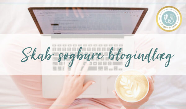 Kvinde skrivers søgbare blogindlæg
